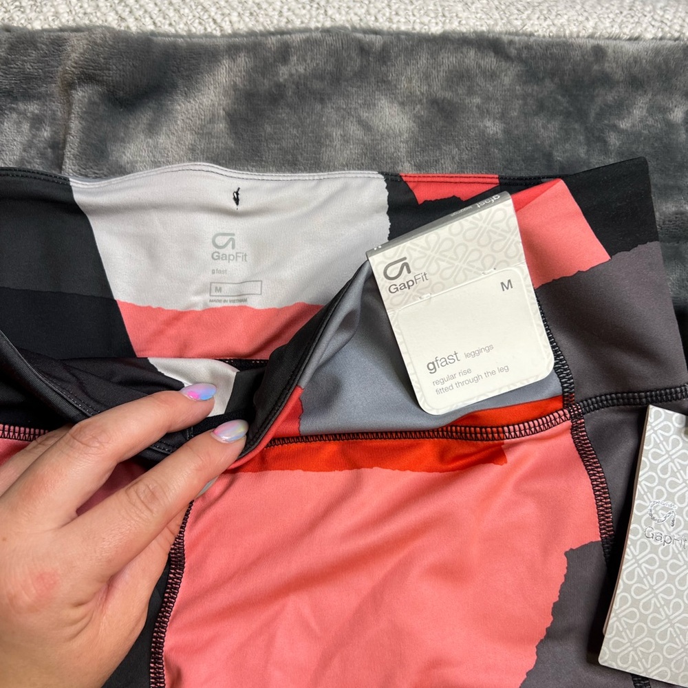 Gapfit gfast leggings size M